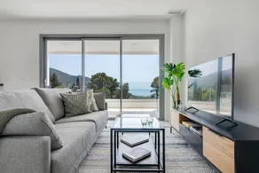 Fully equipped flat with pool | City view - Image 2