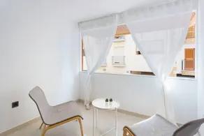 Fully equipped flat with terrace | Pet-friendly - Image 5