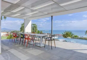Family-friendly villa with garden, barbeque & terrace | Sea view | Perfect for remote work - Image 2
