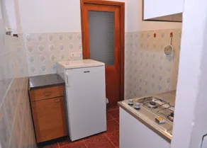 Wohnung mit Terrasse und Grill - Image 3