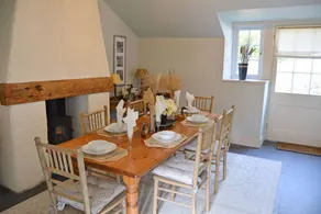 Family-oriented beautiful cottage with BBQ & garden | Sea view - Image 3