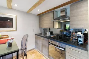 Fully equipped cottage with terrace, jacuzzi & barbeque | Garden view | Dogs allowed - Image 5
