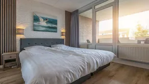 Holiday apartment with pool - Image 5