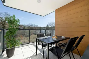 Appartement avec jardin, sauna et piscine - Image 3