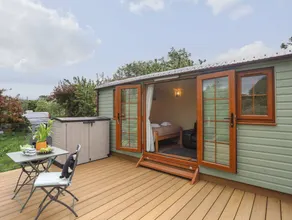 Lovely cottage with garden | Pet-friendly - Image 2