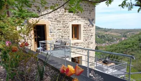 Family-friendly cottage with garden, jacuzzi & terrace | Garden view - Image 4