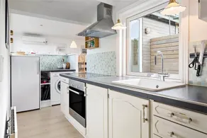 House with terrace, garden & BBQ | Close to the beach - Image 3