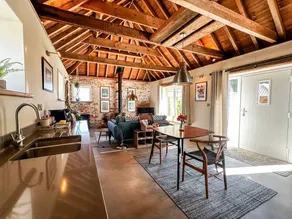 Cottage with garden & jacuzzi - Image 5