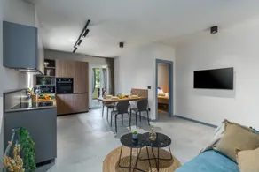Fully equipped apartment with BBQ, garden & terrace - Image 4