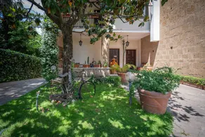 Letting with terrace - Image 4