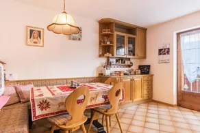Appartamento con terrazza, giardino e griglia | Vista sulla città - Image 3