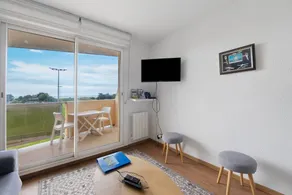 Sea View Apartment, Donville les Bains Beach - Image 3