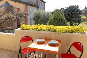 Appartement de vacances convivial et familial avec terrasse et piscine | Vue lac | Idéal pour le télétravail - Image 4