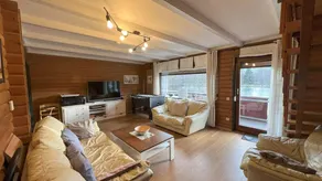 Family-oriented charming house with BBQ, garden & terrace | Lake view | Good for workation | Pets are welcome - Image 4
