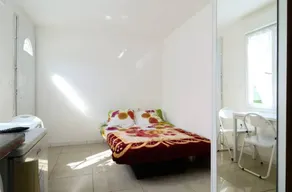Agréable studio avec terrasse et jardin | Vue jardin - Image 5