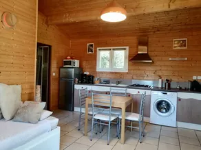 Wonderful bed & breakfast with terrace, garden & sauna | Garden view - Image 2