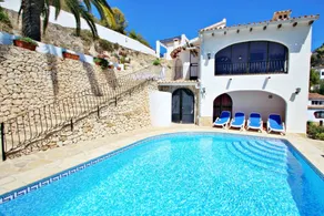 Agréable villa avec barbecue, jardin et terrasse | Vue montagne - Image 5