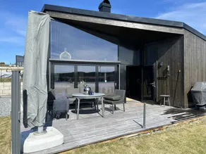Tiny house by beach and river near Gardermoen - Image 3