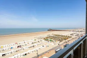 Flat | Sea view | Beach nearby - Image 2