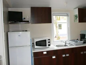 Mobile home with terrace - Image 5