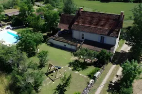 Charming House with Private Pool - Image 2