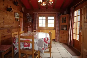 Chalet Beau Tanik 8 Pers Aux Carroz Chbot - Image 3