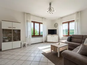 Pleasant holiday apartment with BBQ, garden & terrace - Image 3
