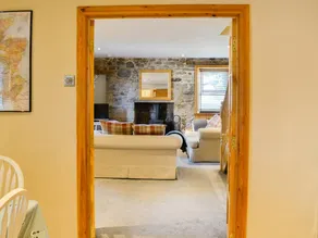 Family-friendly lovely cottage with garden | River view | Pet-friendly - Image 5