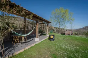 Family-friendly charming house with garden, pool & jacuzzi | Mountain view | Suitable for remote work | Pet-friendly - Image 5