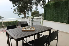 Ferienwohnung mit Pool und Terrasse - Image 2