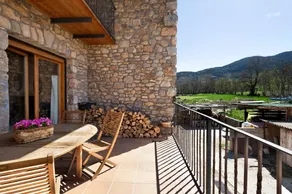 Family-oriented charming farm with garden, terrace & BBQ | Mountain view | Good for workation | Pet-friendly - Image 3