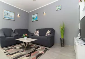 Apartment with BBQ & terrace | Sea view - Image 4