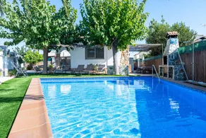 Villa with terrace, private pool & barbeque | Mountain view - Image 3