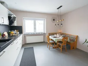 Apartment '1' with Private Terrace, Shared Garden and Wi-Fi - Image 2