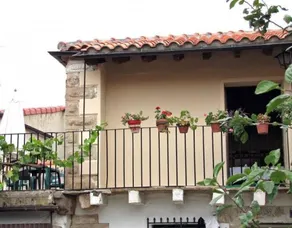 Room 'Habitación Doble' with Mountain View, Shared Terrace and Wi-Fi - Image 2