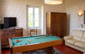 Charming Manor in Beaumont-en-Véron with Garden - Image 3