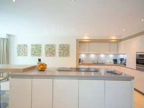 Holiday apartment with terrace, garden & pool | Mountain view - Image 3