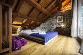Cosy Holiday Home "La Pita" with Mountain View, Balcony, Fireplace and Wi-Fi - Image 3