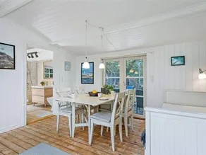 Holiday Home Hellena 700m from the sea by Interhome - Image 2