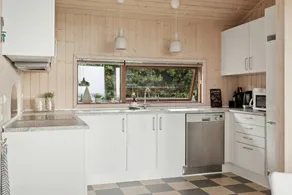 Casa accogliente e familiare con giardino, idromassaggio e barbecue | Vista sul mare | Ideale per lavorare da remoto - Image 5