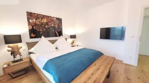 Apartment with sauna & hot tub | Mountain view - Image 3