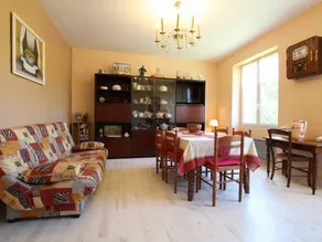 Charming Old Schoolhouse: 3BR, Scenic Views, Near Loire Gorges, Pet Friendly - Image 3