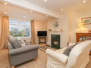 Family-friendly beautiful cottage with garden & jacuzzi - Image 4