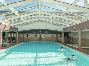 Flat with heated pool | Sea view - Image 3