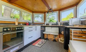 Gite with BBQ, terrace & garden - Image 2