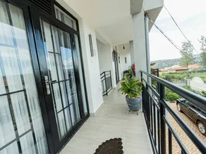 Nice cottage with jacuzzi, barbeque & garden - Image 2
