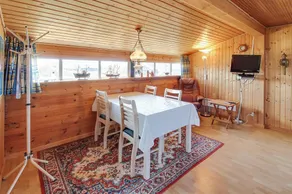 Holiday home with terrace | Beach nearby | Dogs allowed - Image 3