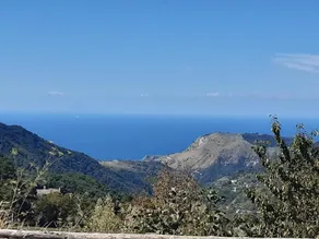 Casa con giardino, terrazza e griglia | Vista sulla città - Image 3