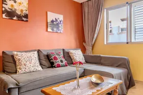 Holiday apartment | Suitable for remote work - Image 2