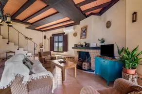 Country House 'Las Alberquillas' with Private Terrace, Wi-Fi and Air Conditioning - Image 2